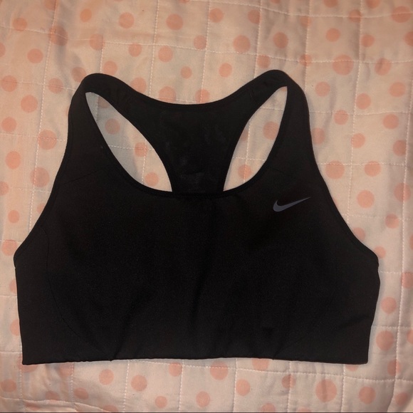 2 sports bras nike & adidas - Picture 3 of 6